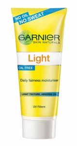 Garnier Light No Oil No Sweat Fairness Moisturiser for your daily dose of oil free fairness