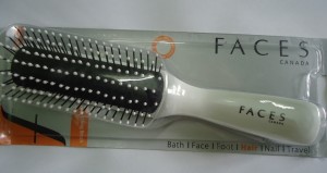 Faces Anti Static Premium Styling Hair Brush Large Review