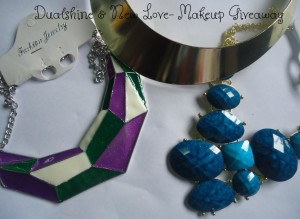 Win Jewellery by Dualshine.com- 3 winners