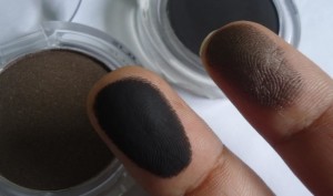 The Body Shop Color Crush Eye shadows Brownie & Clyde, Moonlight Kiss Review, Swatches