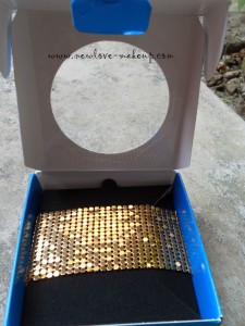 AVON Gold Mesh Bracelet Review