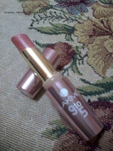 Lakme 9 to 5 Lip Color Beige Post Review, Swatches