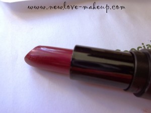 Tips and Toes Hydra Rich Lipstick Plum Blast Review, Swatches