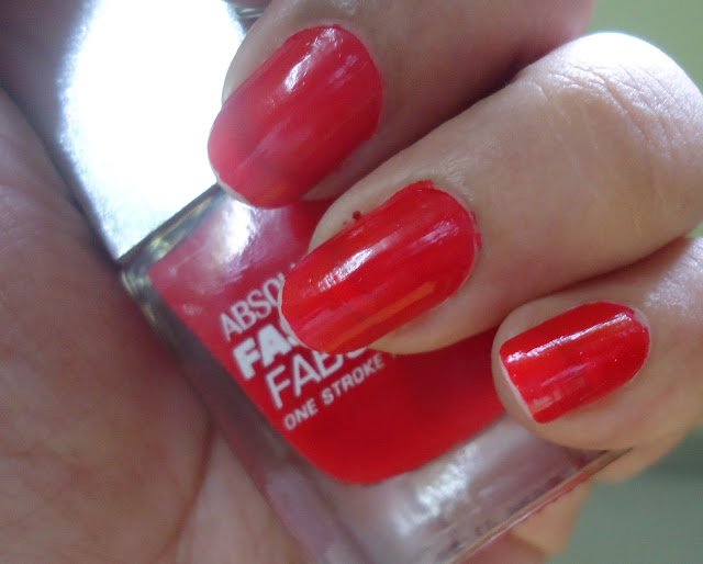 NOTD- Lakme Absolute Fast and Fabulous One Stroke Nail Color 24 Crimson Fire